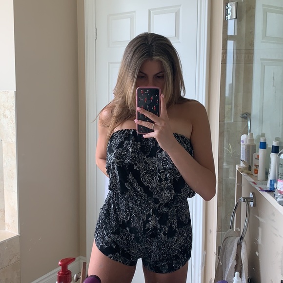 Summer romper - Picture 2 of 3